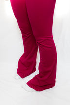 Essentials Flared Leggings