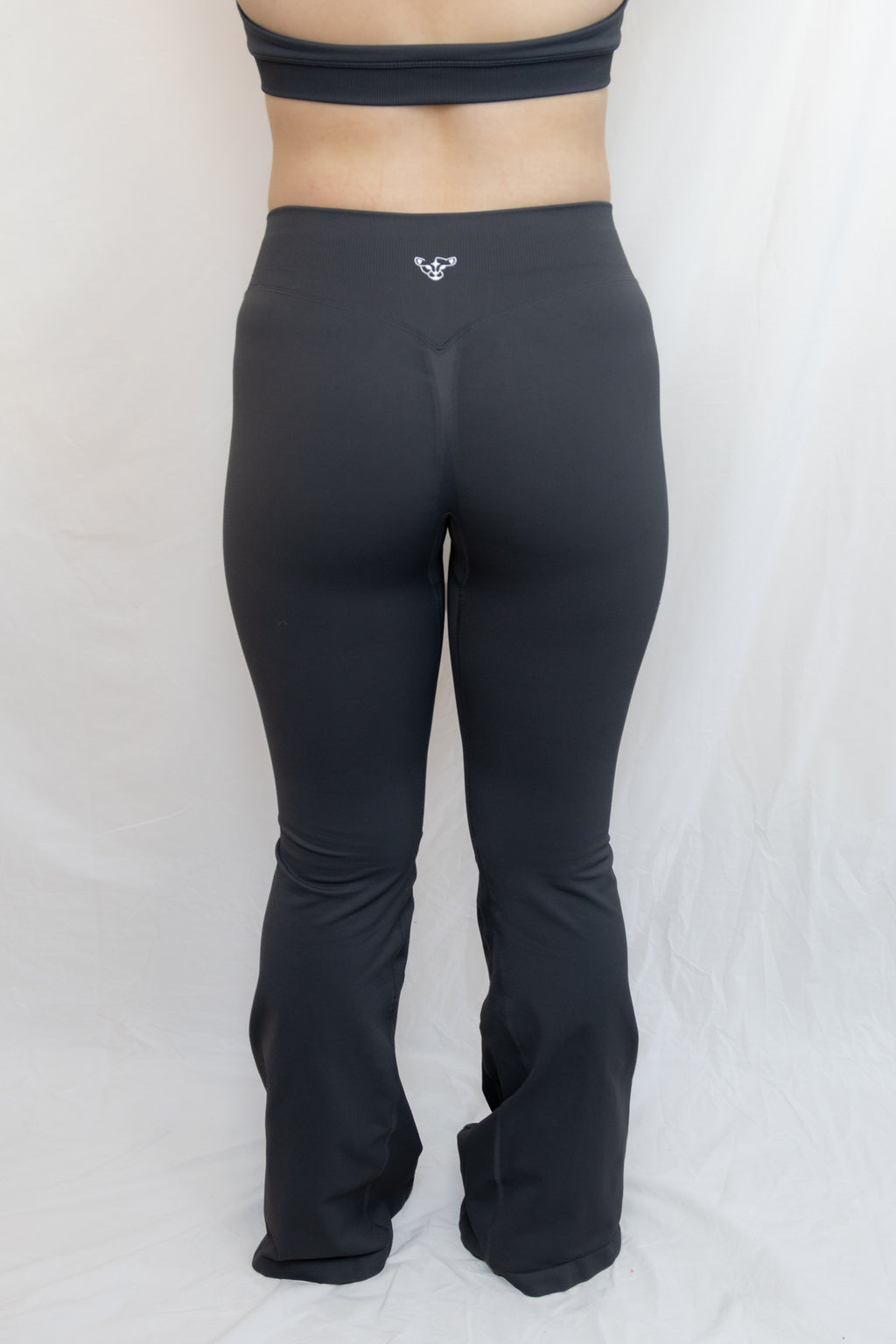 Essentials Flared Leggings