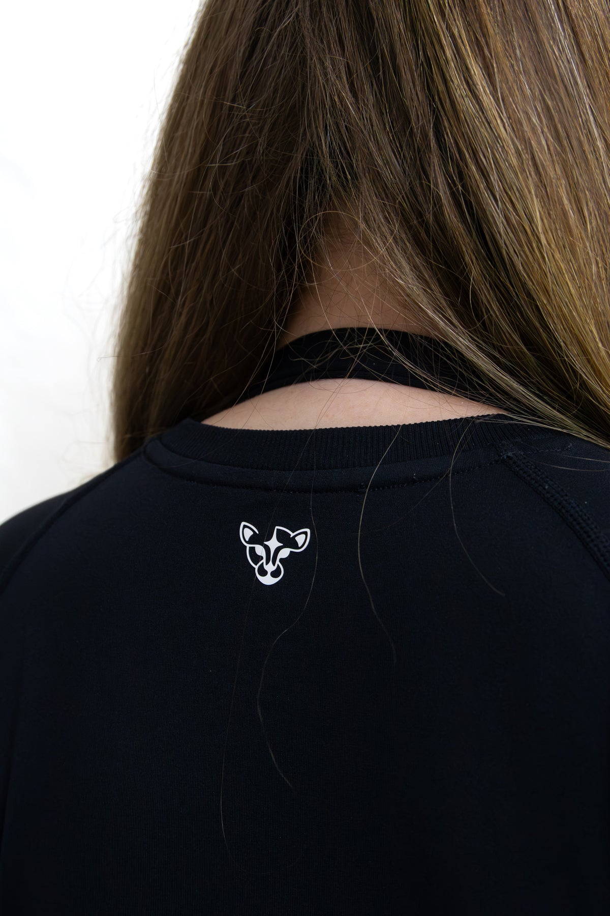 [colour:black black]